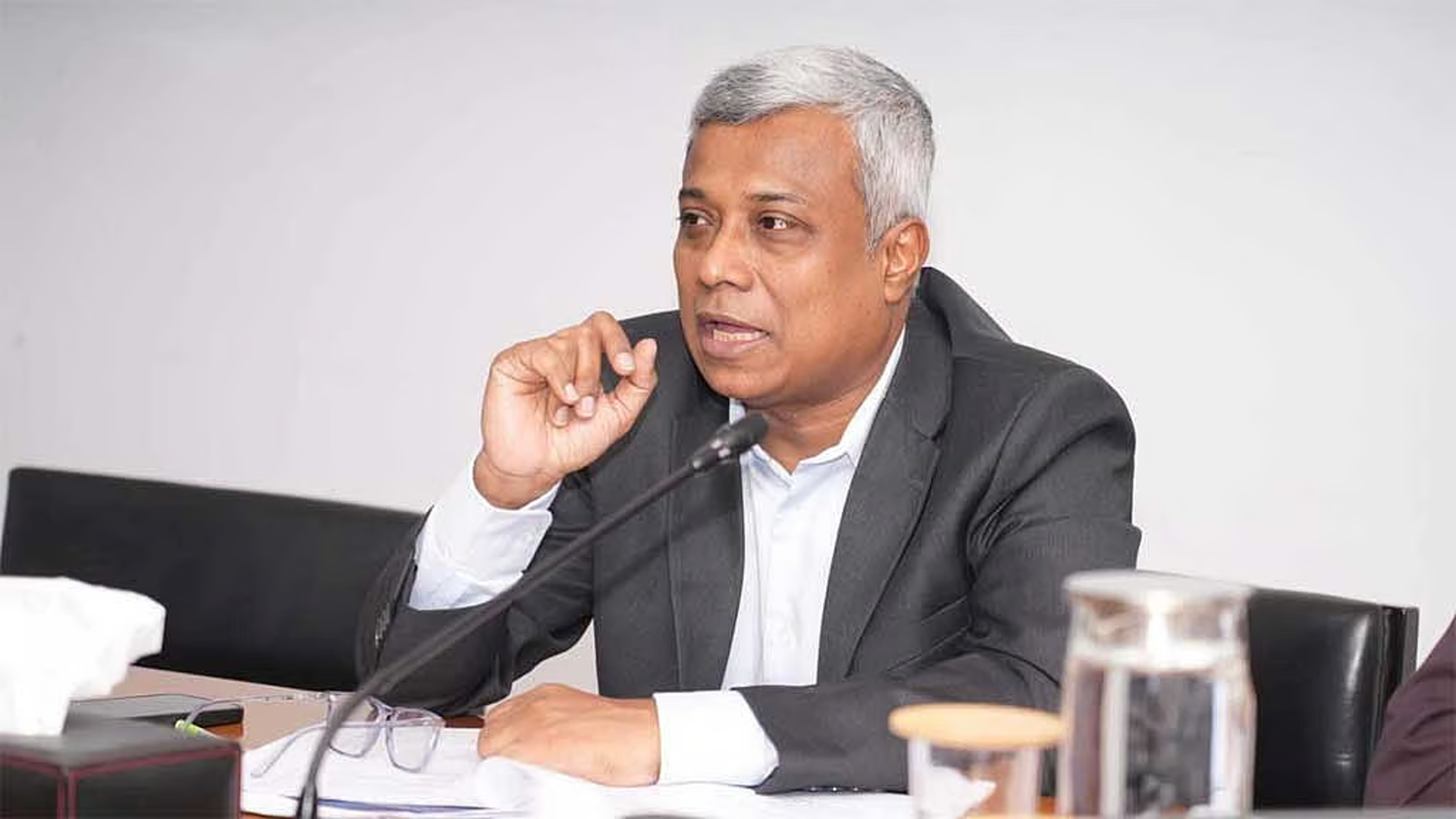 সন্ধ্যা থেকে বিদ্যুৎ পরিস্থিতি কিছুটা উন্নতির আশা: বিদ্যুৎ প্রতিমন্ত্রী